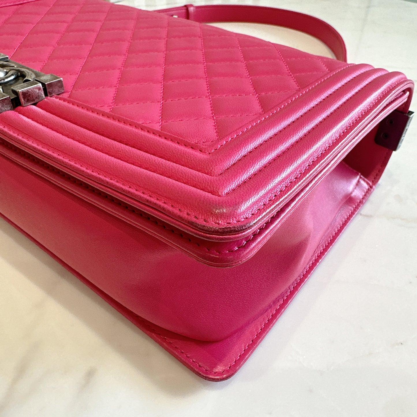 Chanel Boy New Medium Lambskin in Pink SHW