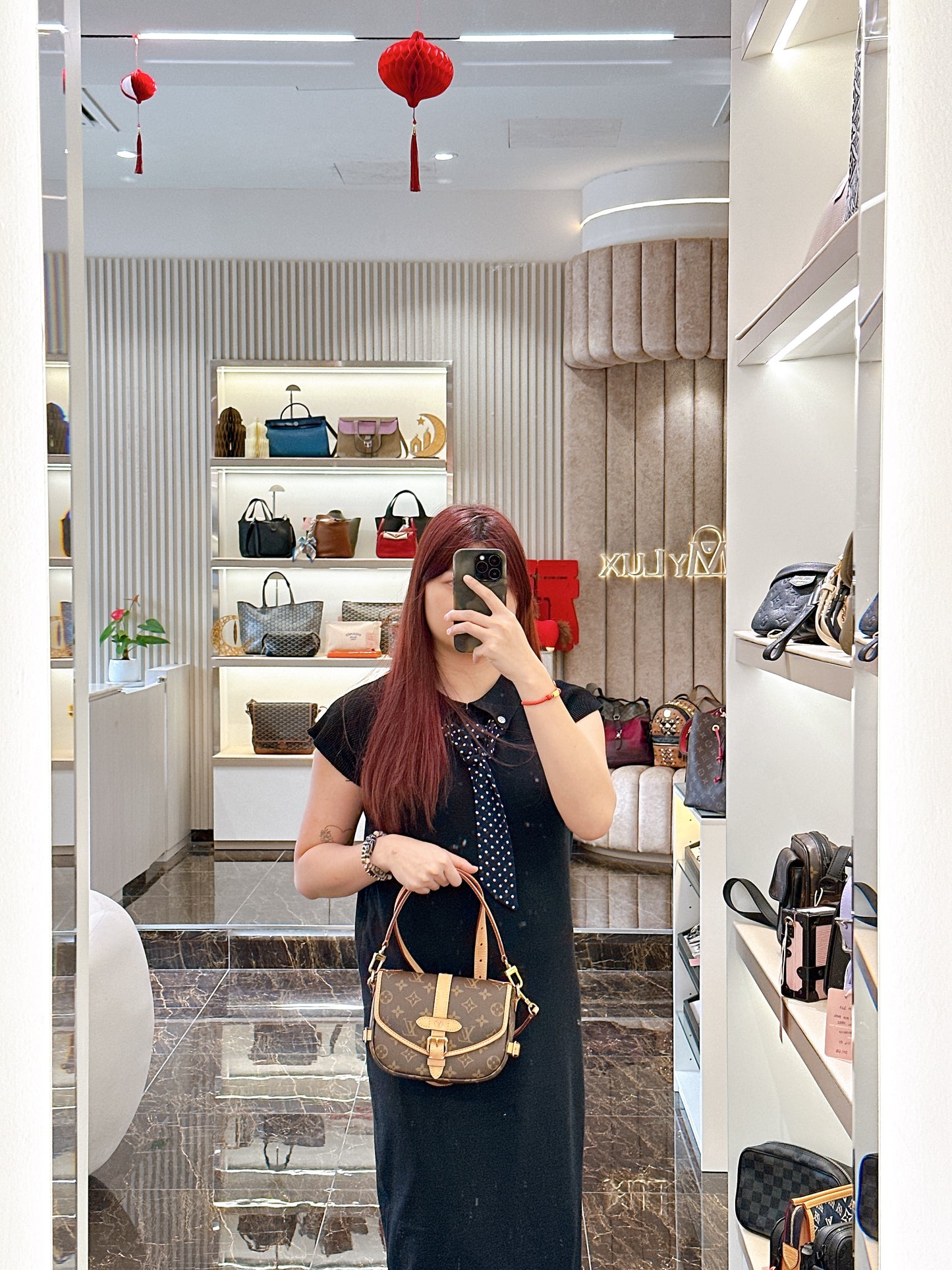 LV Monogram Saumur BB