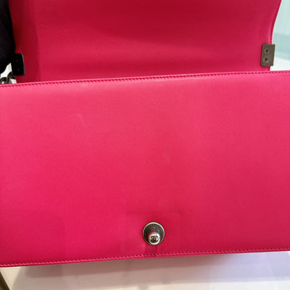 Chanel Boy New Medium Lambskin in Pink SHW