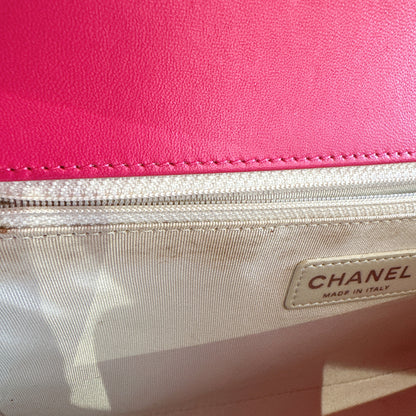Chanel Boy New Medium Lambskin in Pink SHW