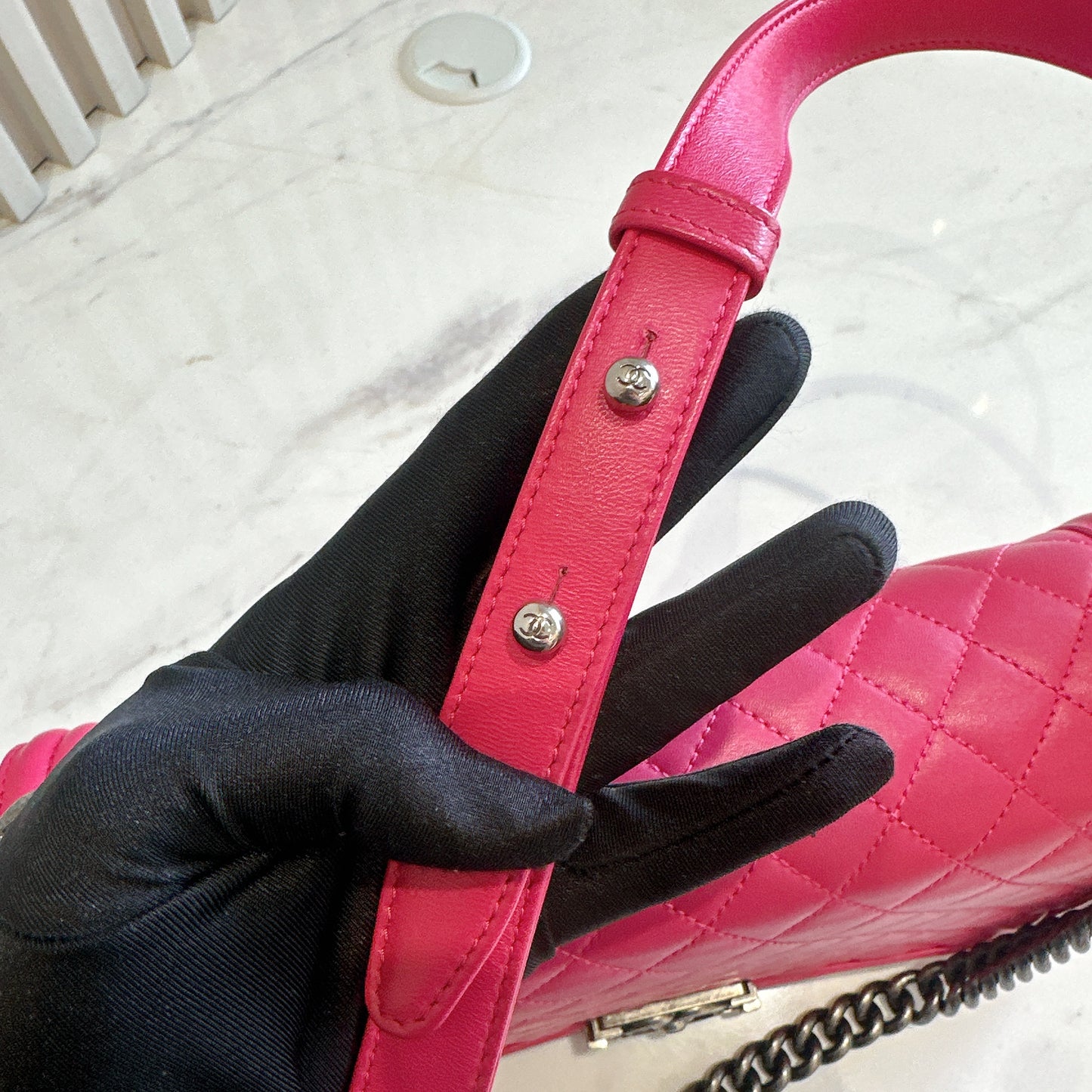 Chanel Boy New Medium Lambskin in Pink SHW