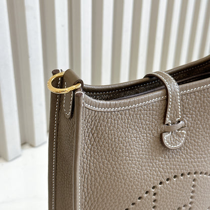 Hermes Mini Evelyne in Etoupe
