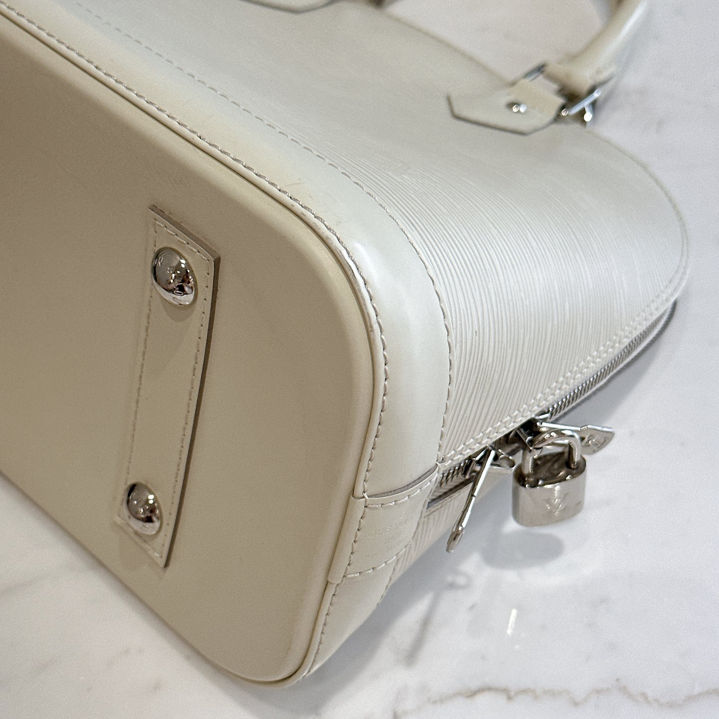LV Epi Leather Alma PM in White