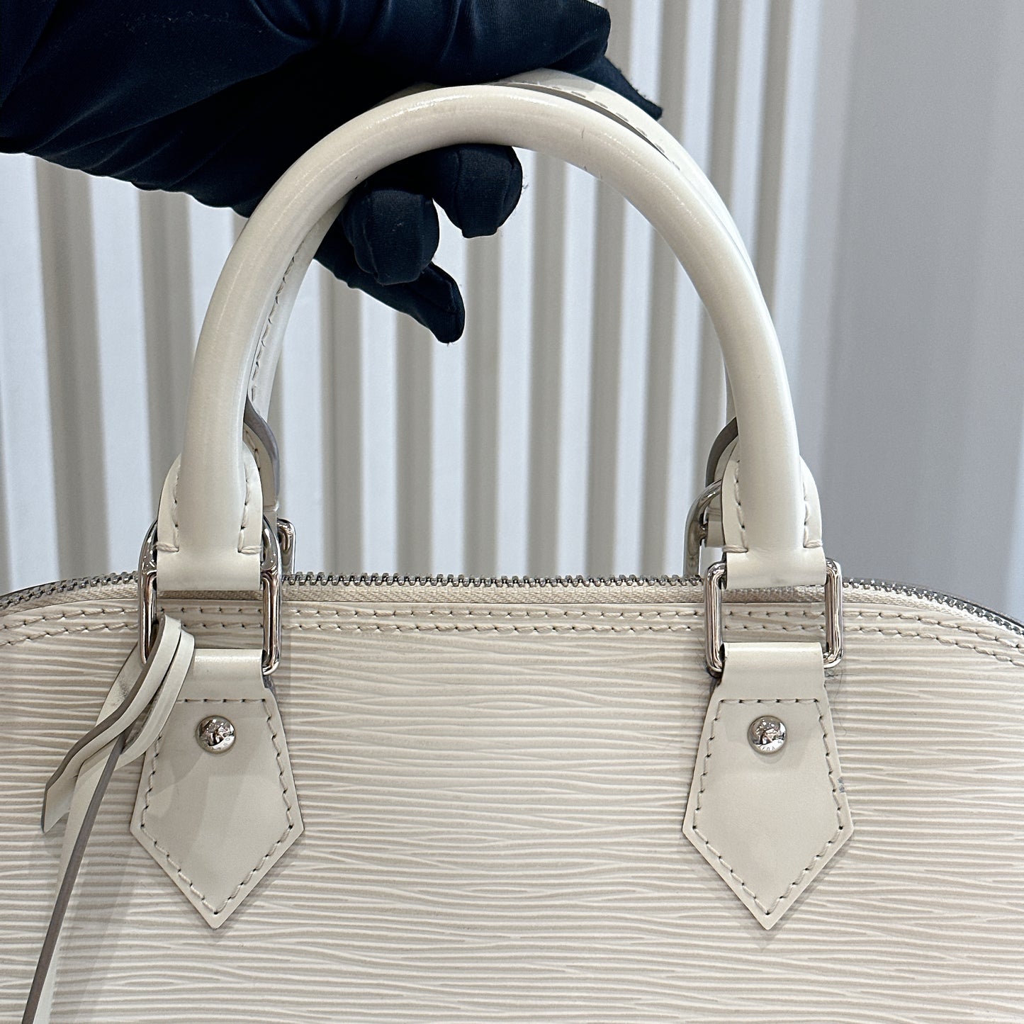 LV Epi Leather Alma PM in White