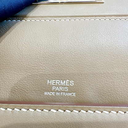 Hermes 2424 29cm in Etoupe PHW