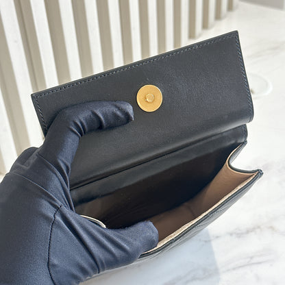 Gucci GG Marmont Trapunta Belt Bag