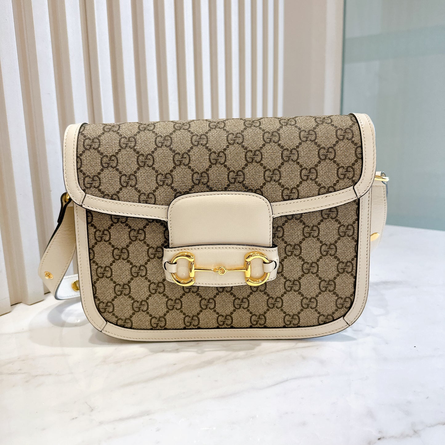 Gucci 1955 Horsebit Medium in White