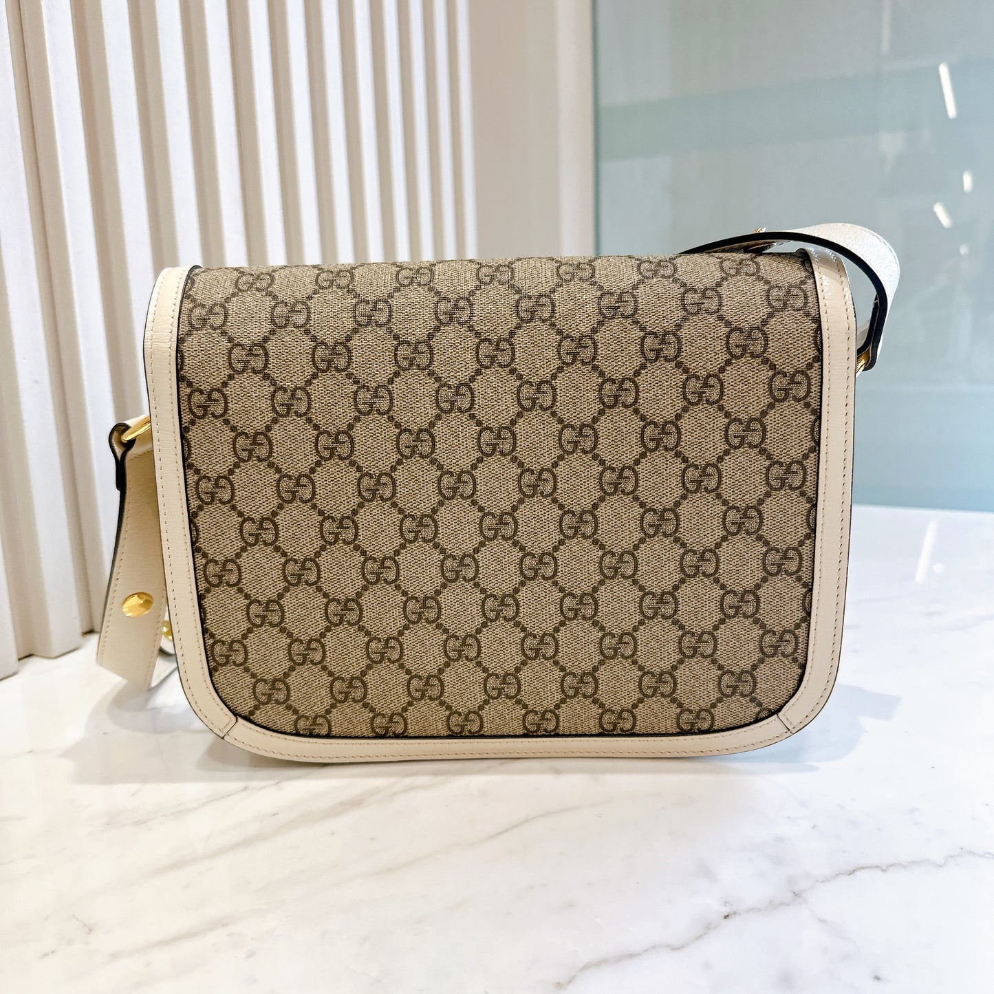 Gucci 1955 Horsebit Medium in White