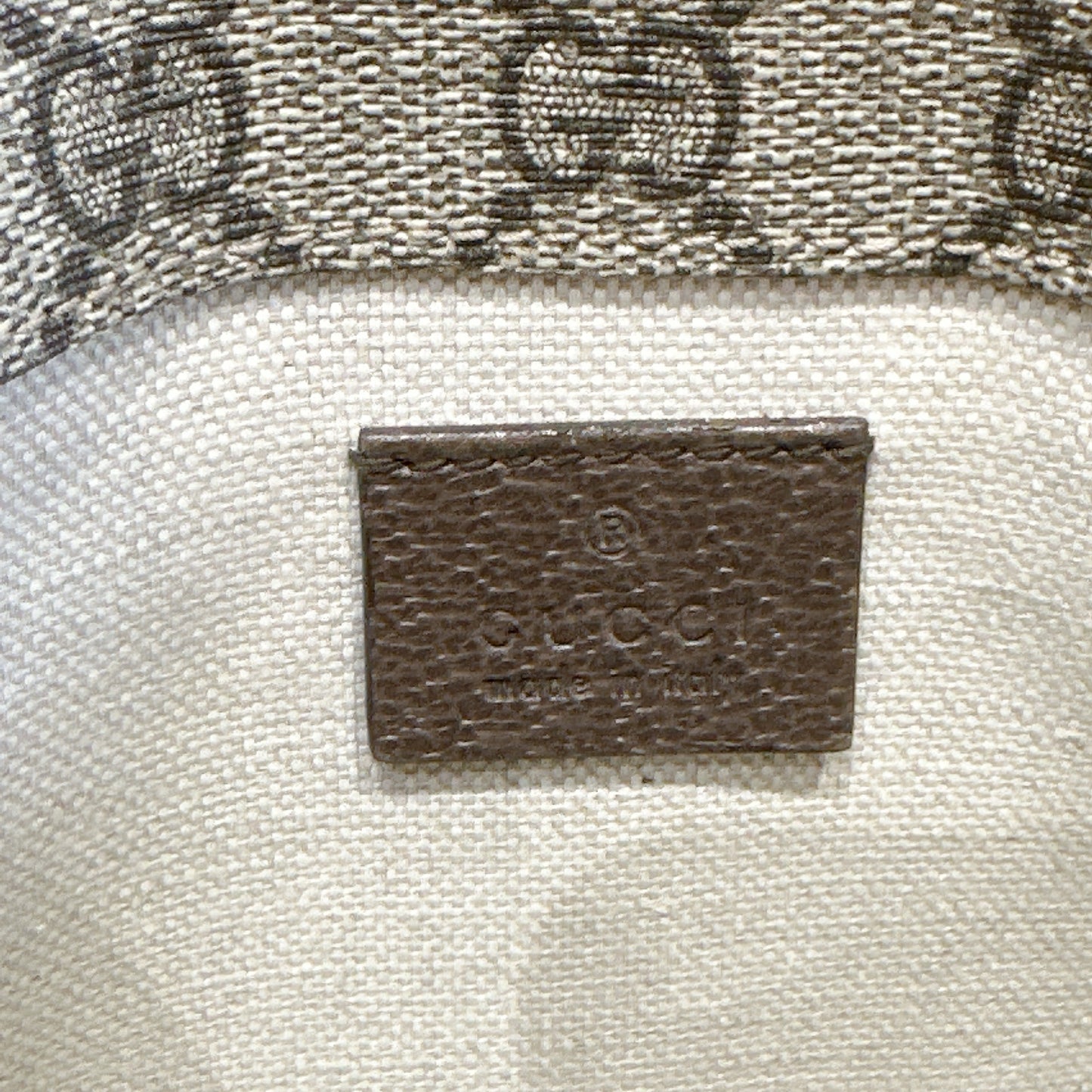 Gucci Vintage Neo Beltbag