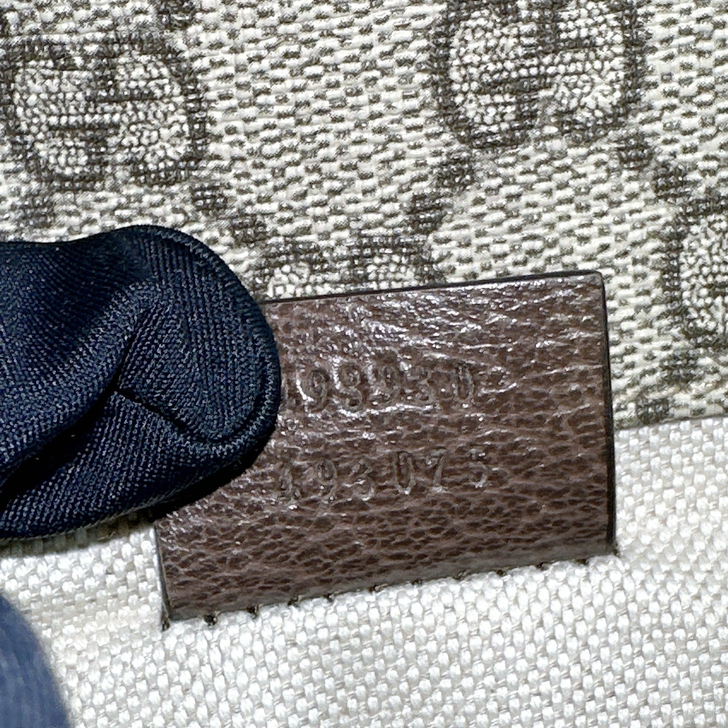 Gucci Vintage Neo Beltbag