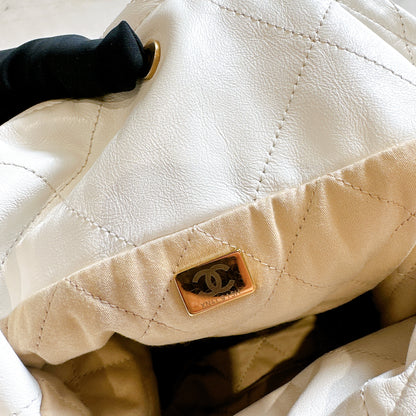 Chanel 22 Small White GHW