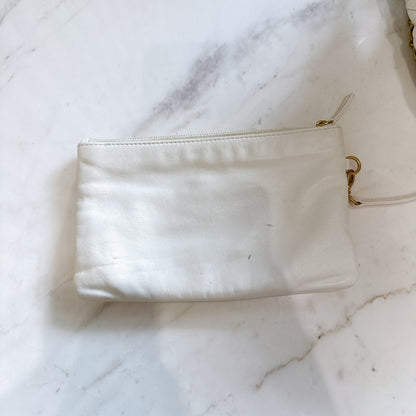 Chanel 22 Small White GHW
