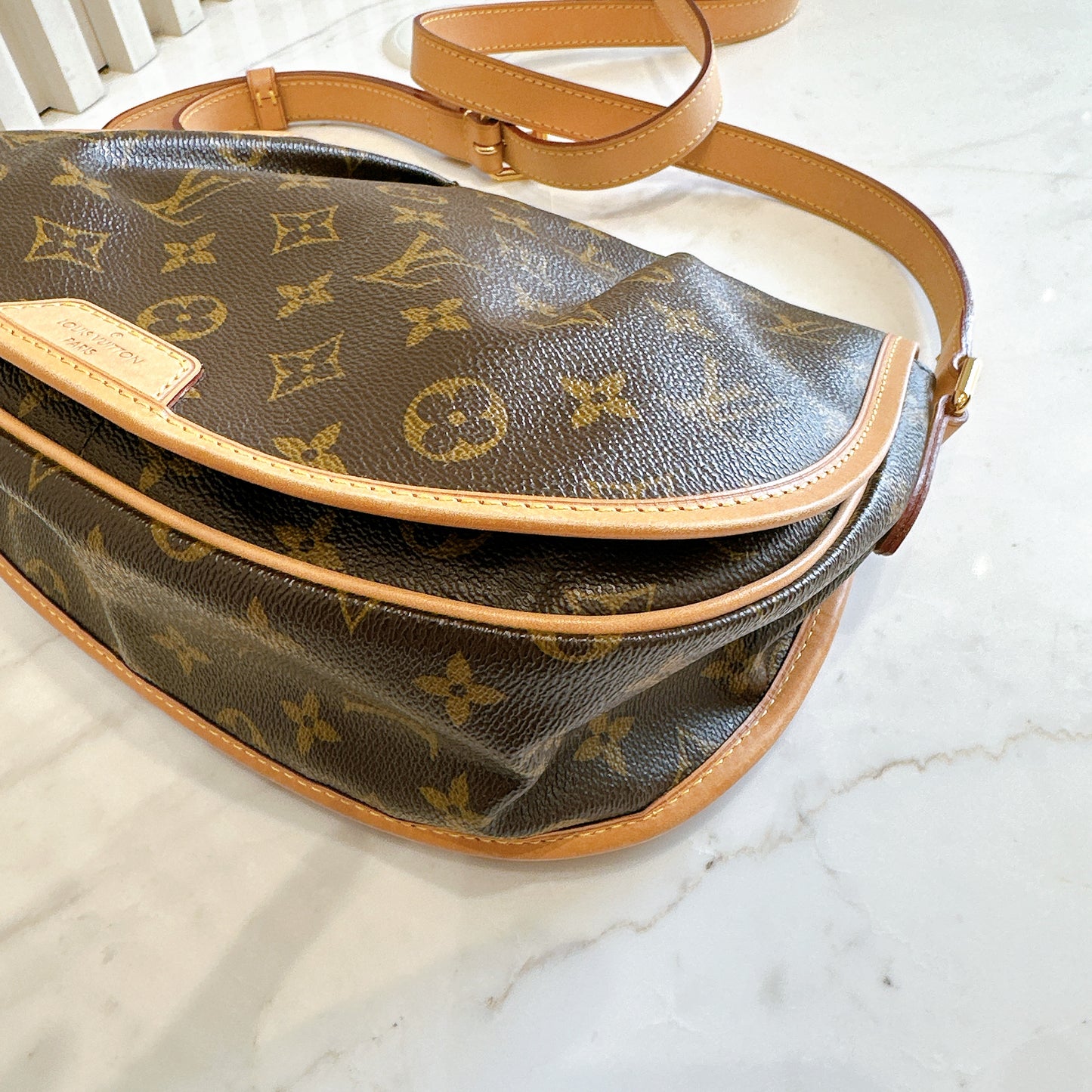 LV Monogram Menilmontant PM