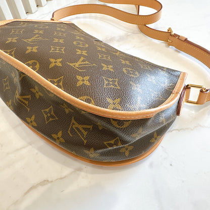 LV Monogram Menilmontant PM