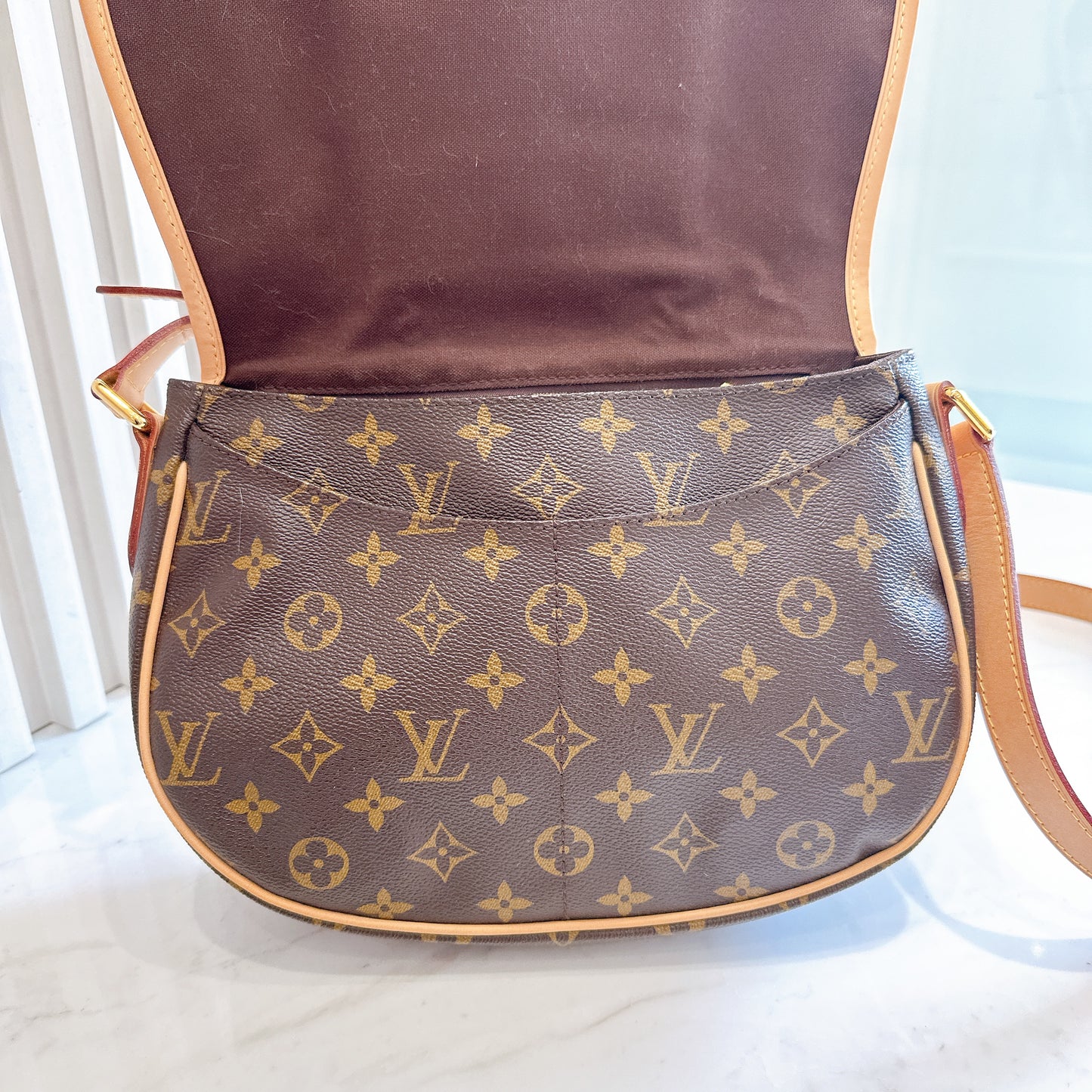 LV Monogram Menilmontant PM