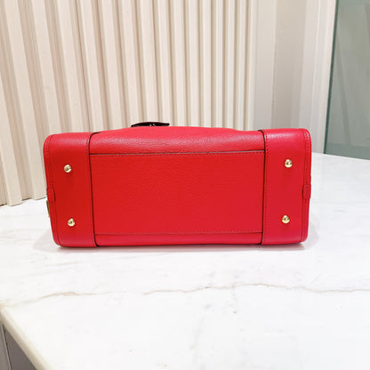 Loewe Amazona 28 in Red