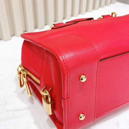 Loewe Amazona 28 in Red