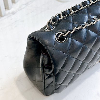 Chanel Jumbo Lambskin In SHW