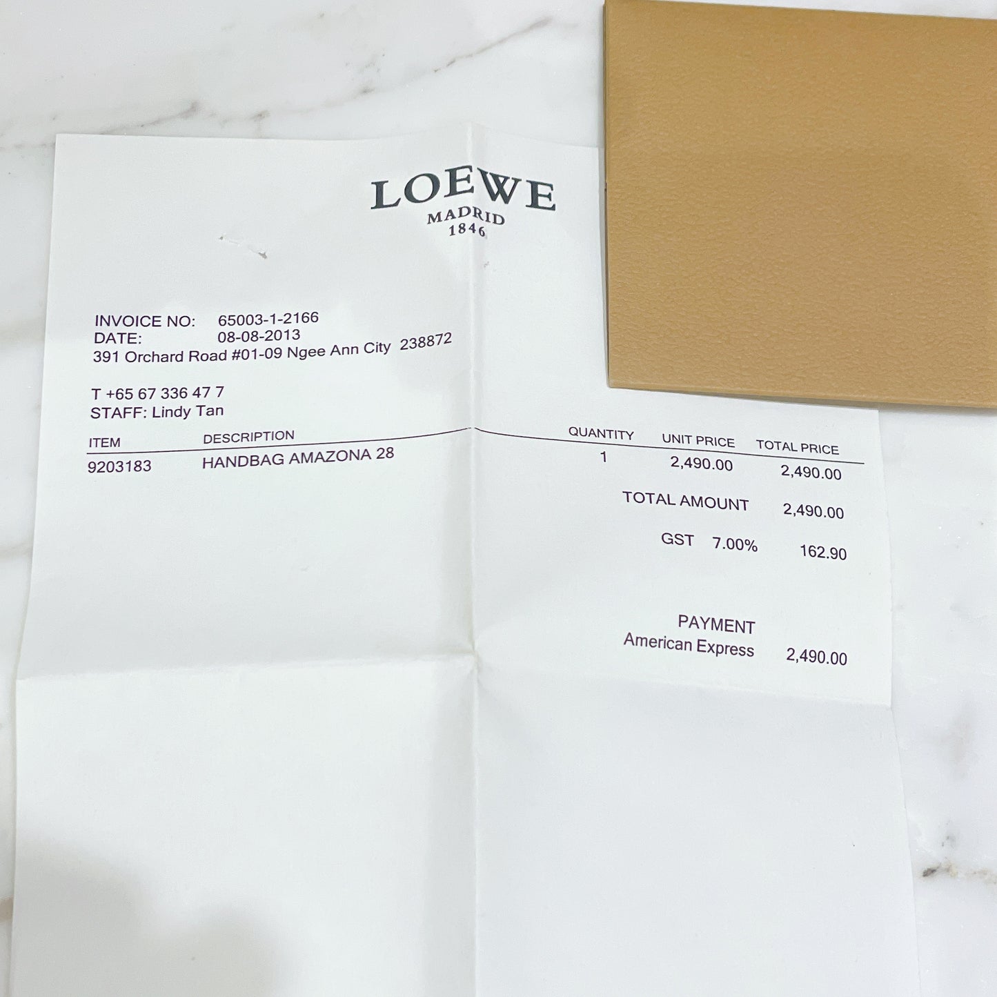 Loewe Amazona 28 in Red