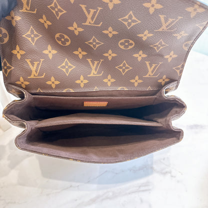 LV Monogram Pochette Metis