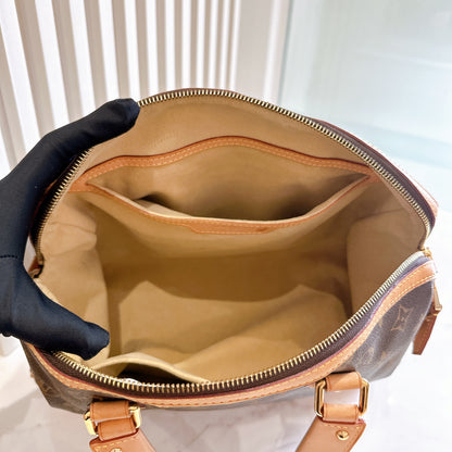 LV Monogram Retiro MM