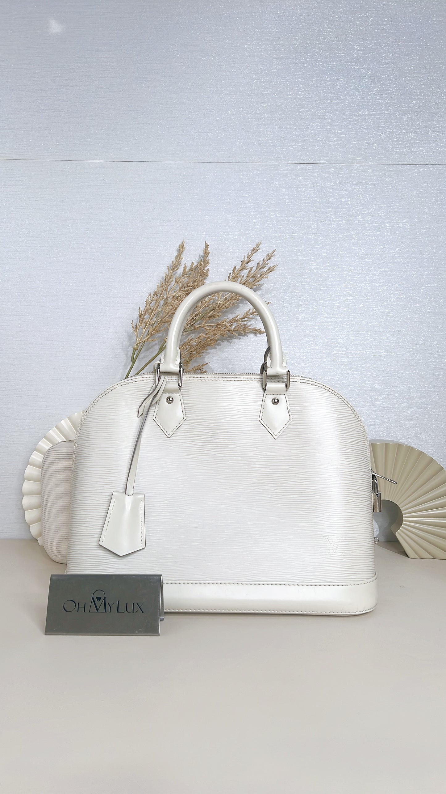 LV Epi Leather Alma PM in White