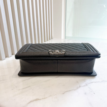 Chanel Boy New Medium in Black Caviar