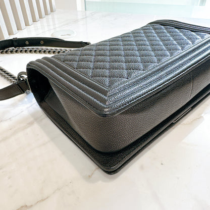 Chanel Boy New Medium in Black Caviar