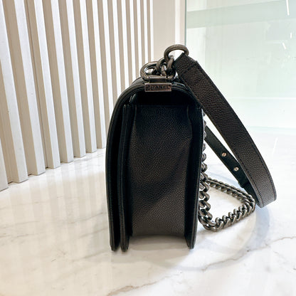 Chanel Boy New Medium in Black Caviar