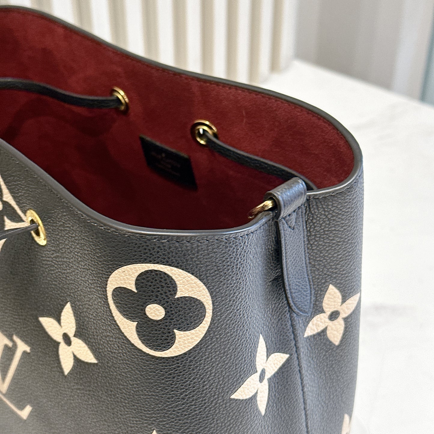 LV Neo Noe Black and Creme