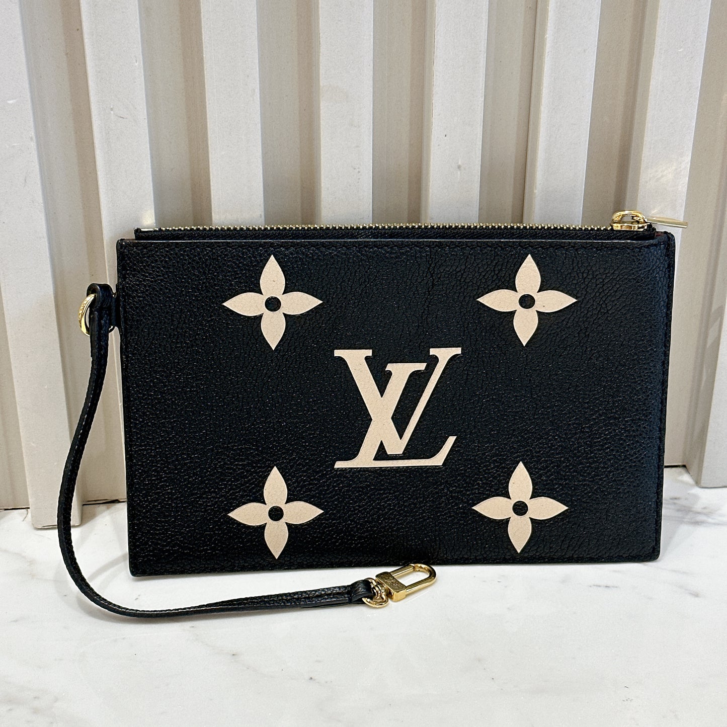 LV Neo Noe Black and Creme