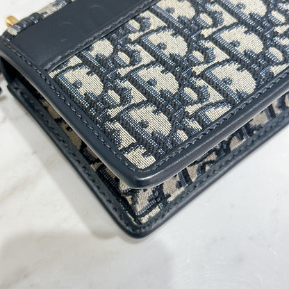 Dior Montaigne 30 East West