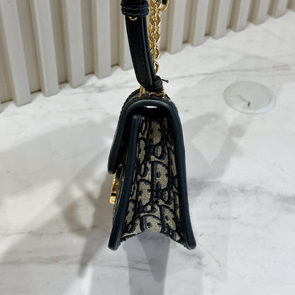 Dior Montaigne 30 Chain Bag