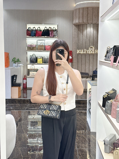 Dior Montaigne 30 Chain Bag