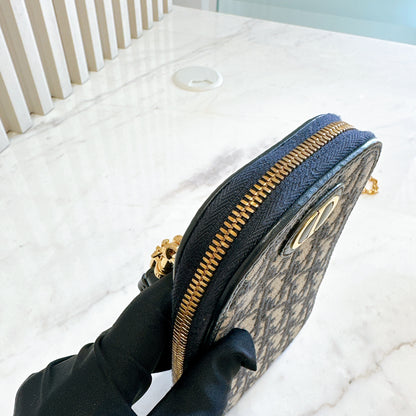 Dior Montaigne 30 Phone Holder