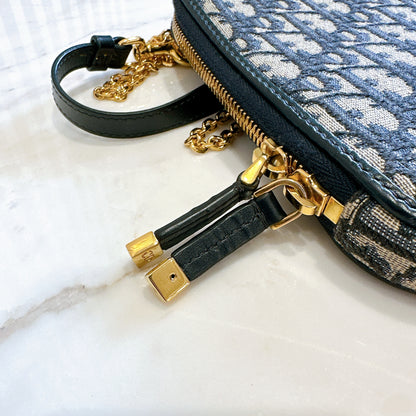 Dior Montaigne 30 Phone Holder