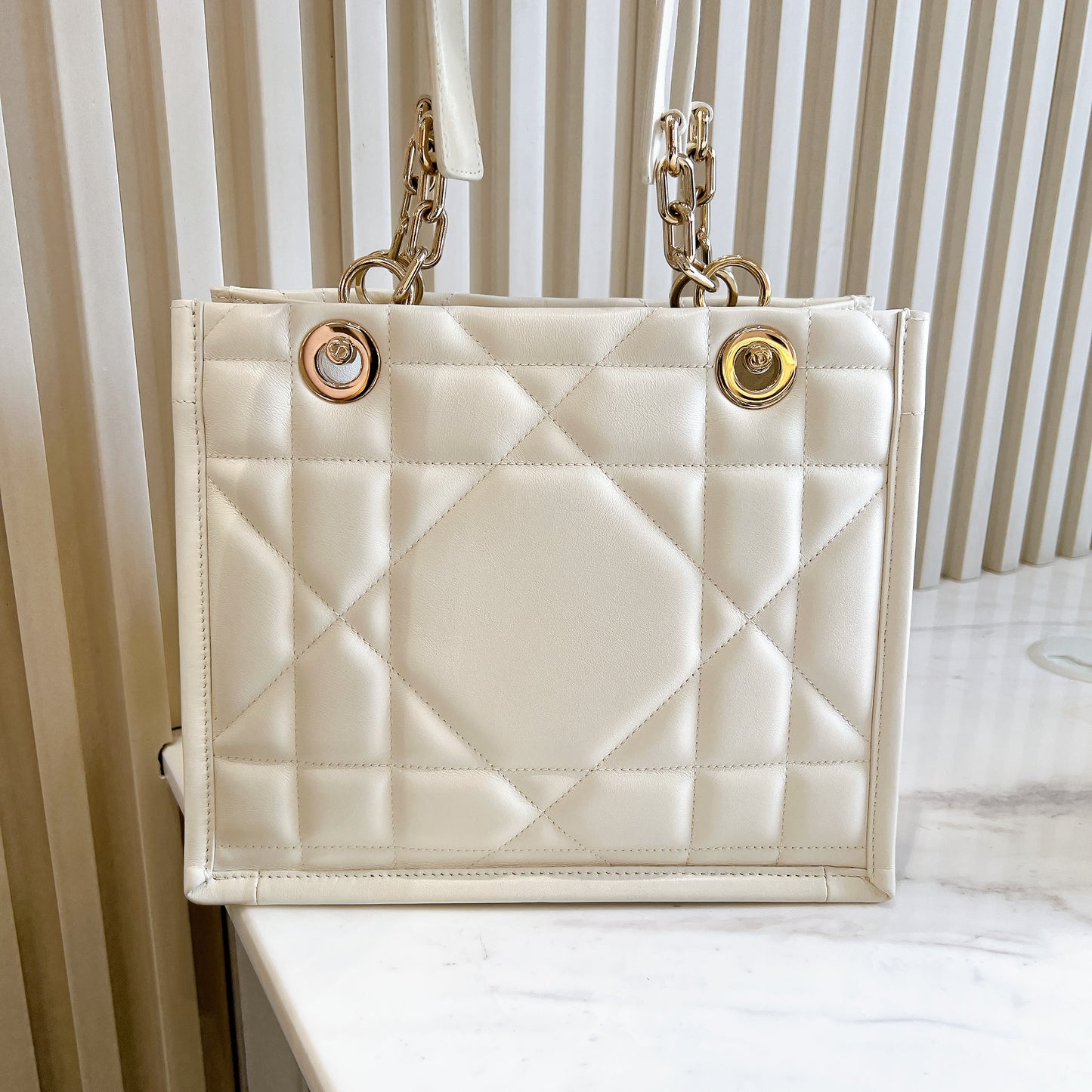 Dior Tote Bag Essential Archi Cannage White