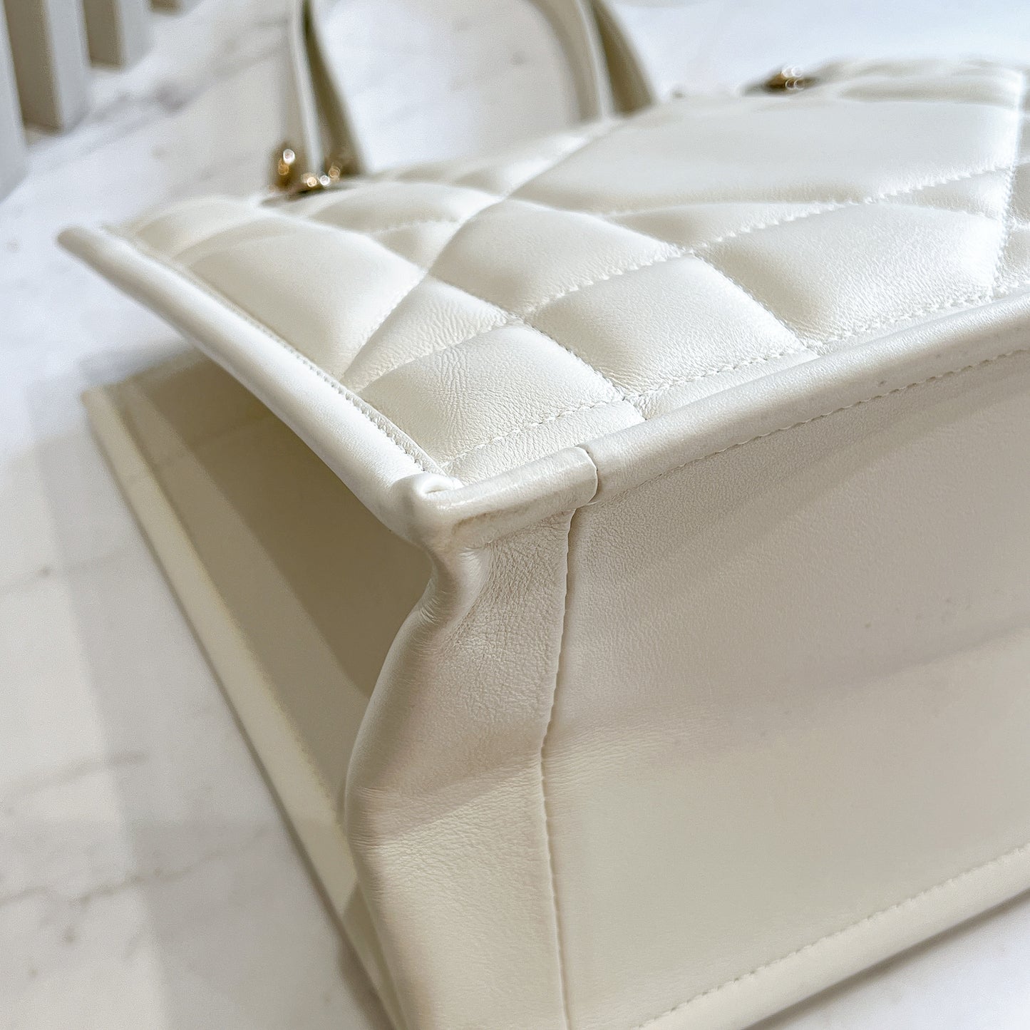Dior Tote Bag Essential Archi Cannage White