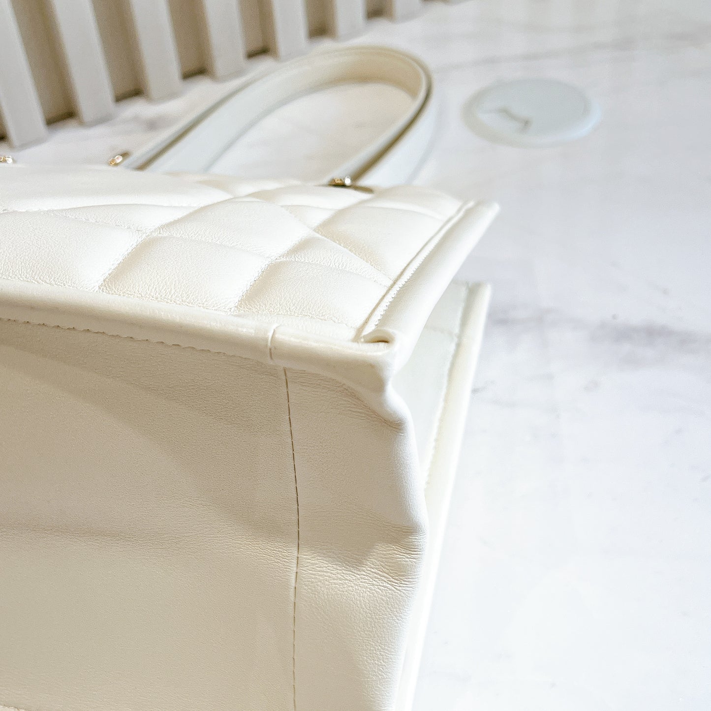 Dior Tote Bag Essential Archi Cannage White