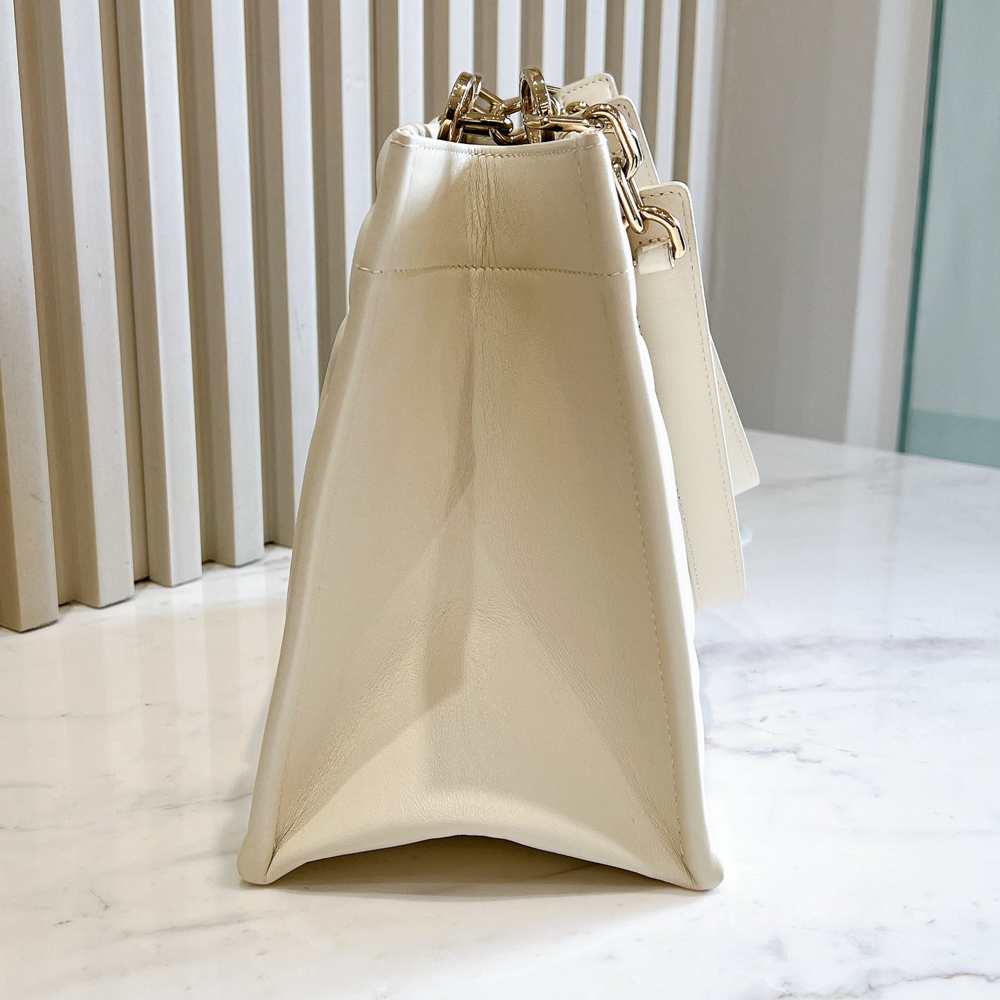 Dior Tote Bag Essential Archi Cannage White
