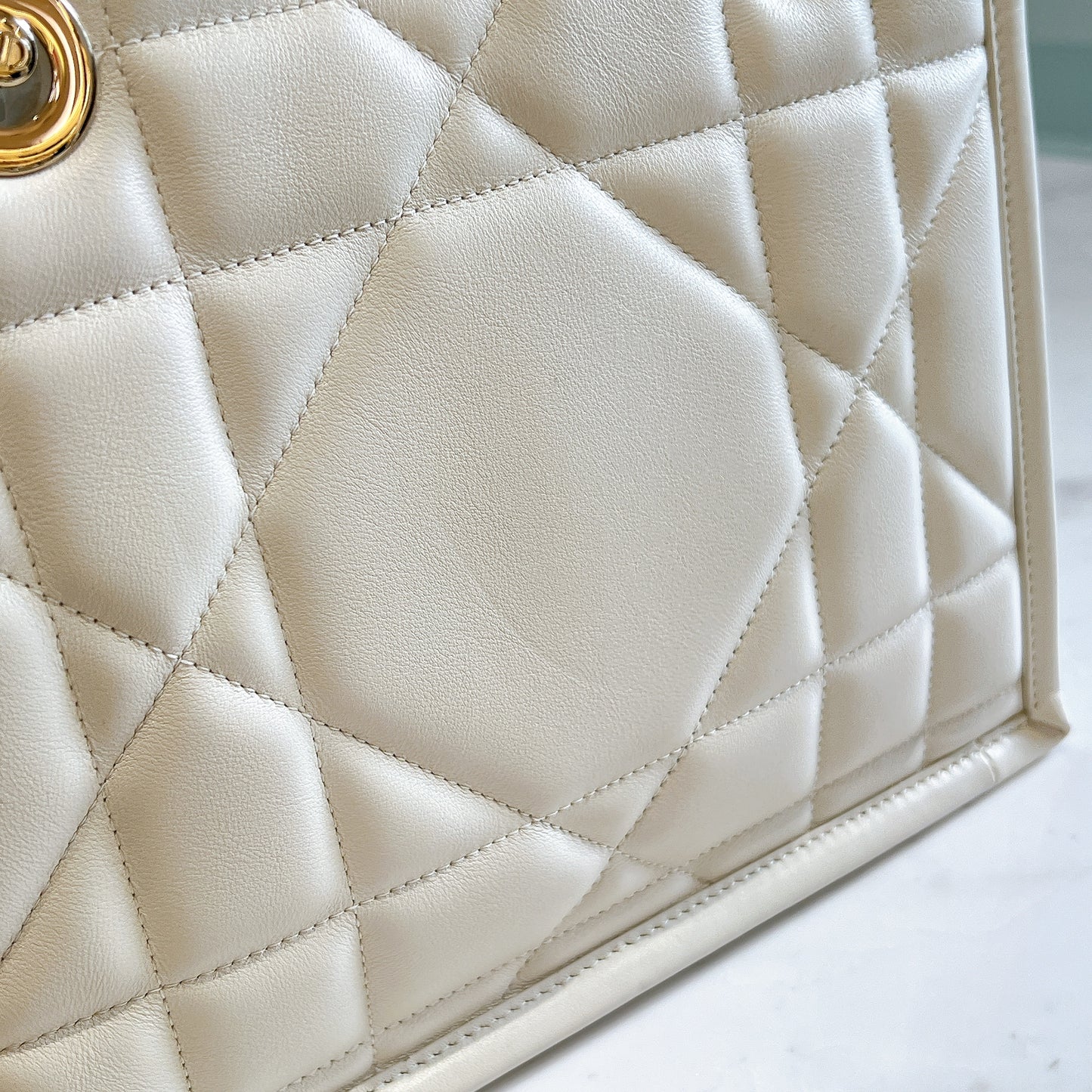 Dior Tote Bag Essential Archi Cannage White