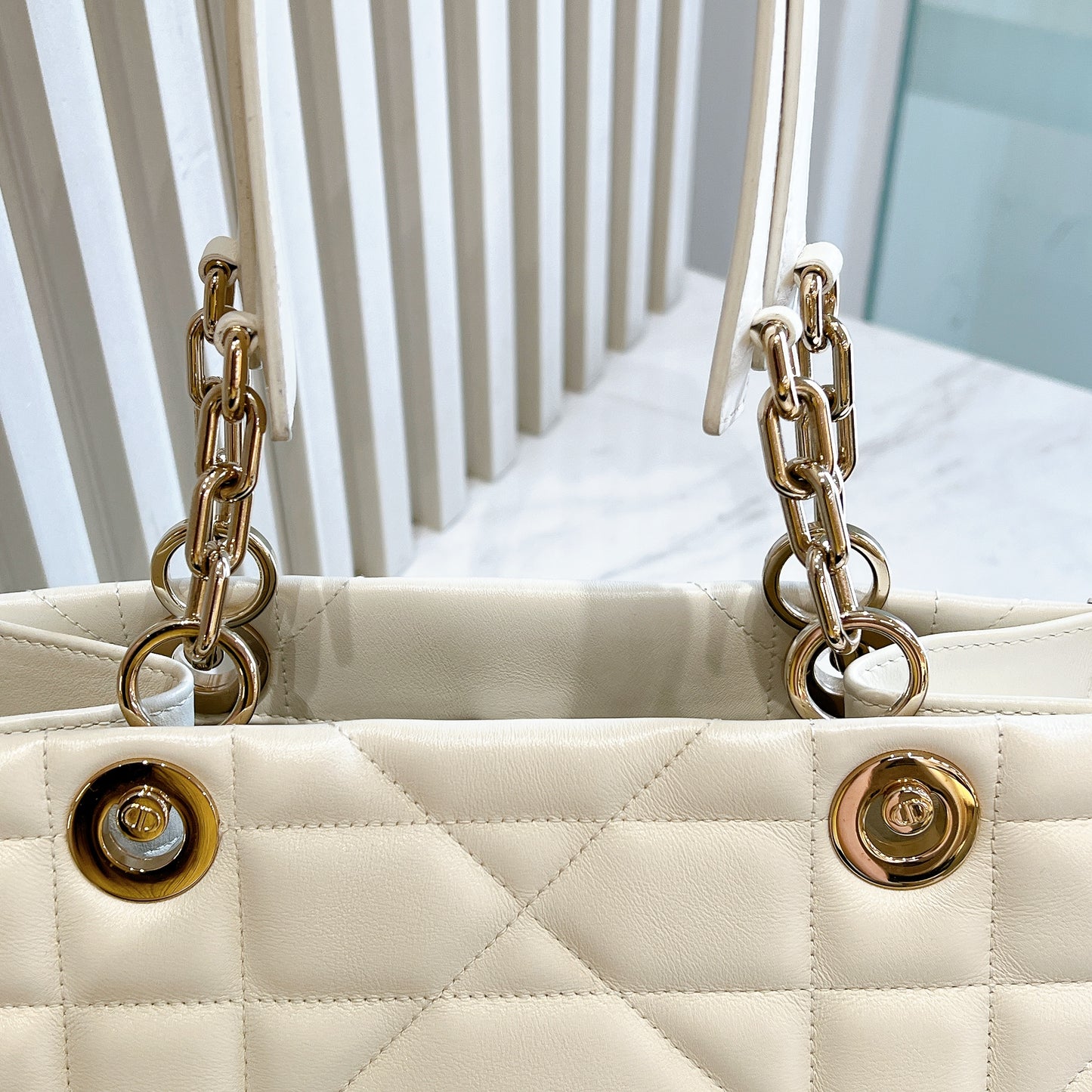 Dior Tote Bag Essential Archi Cannage White