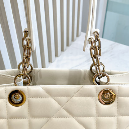 Dior Tote Bag Essential Archi Cannage White