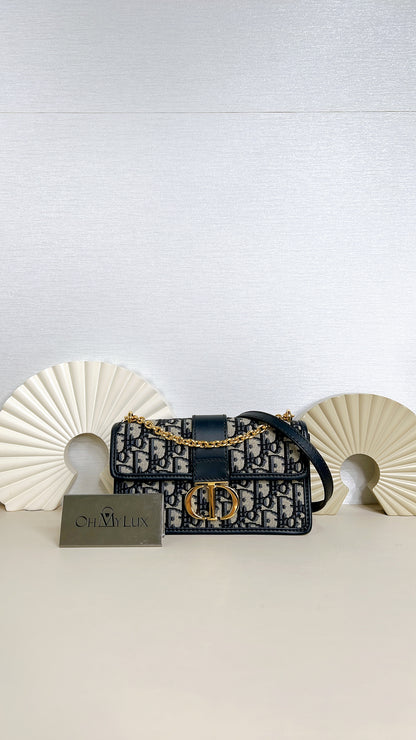 Dior Montaigne 30 East West