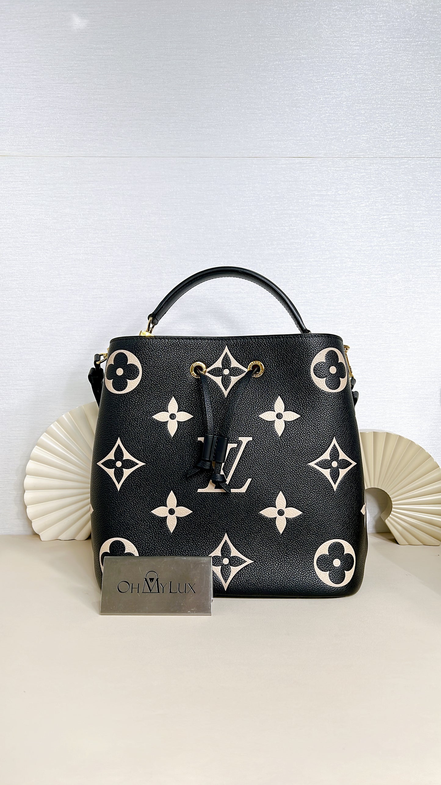 LV Neo Noe Black and Creme