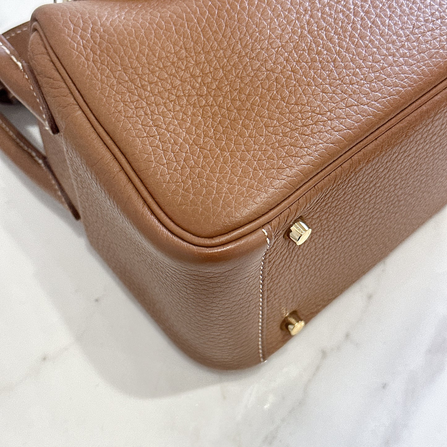 Hermes Mini Lindy in Gold