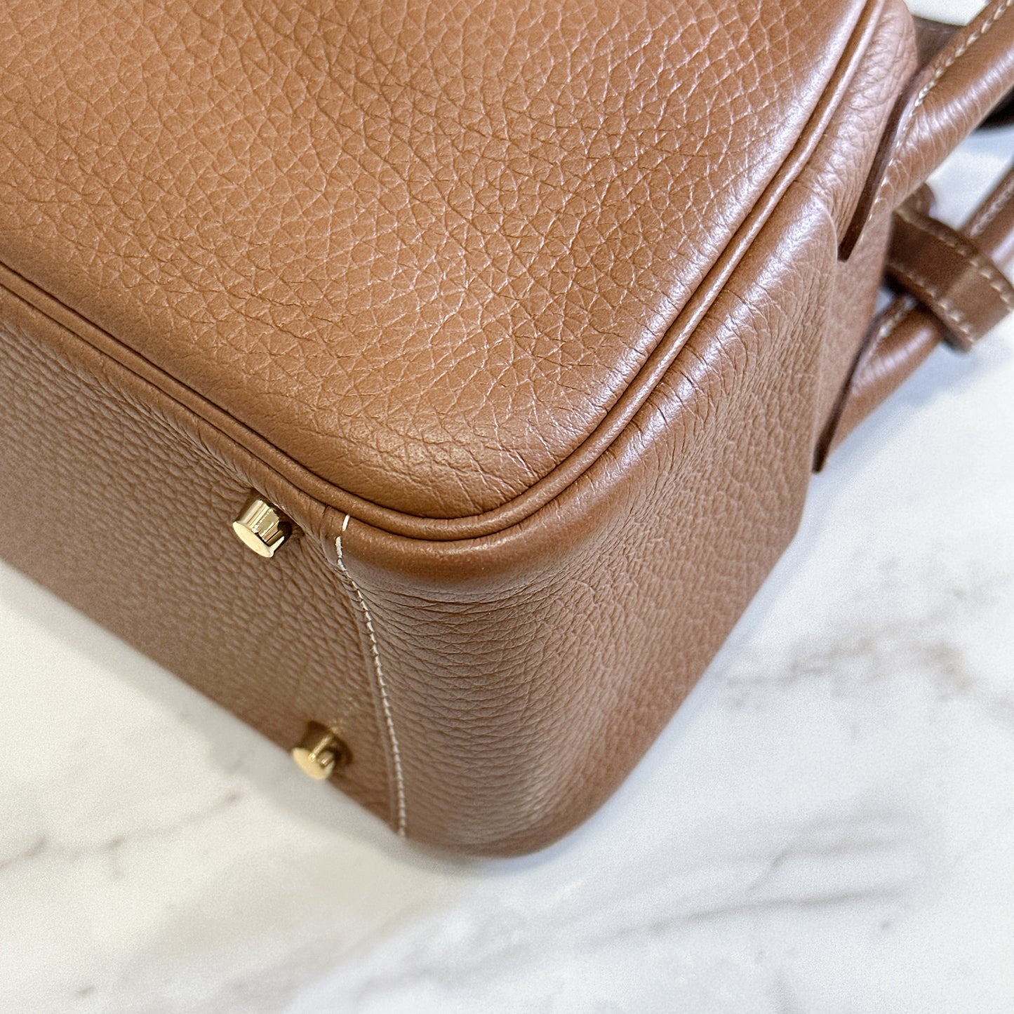 Hermes Mini Lindy in Gold