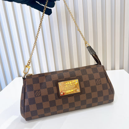 LV Damier Ebene Eva Clutch