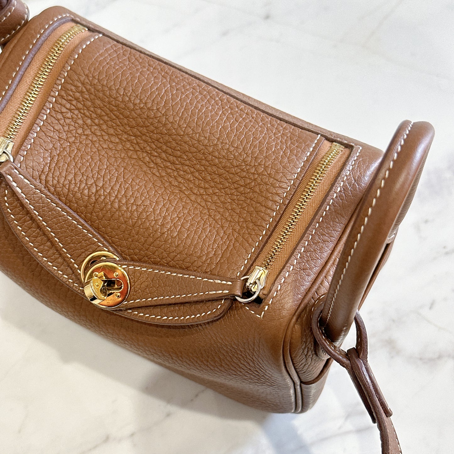 Hermes Mini Lindy in Gold