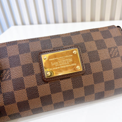 LV Damier Ebene Eva Clutch